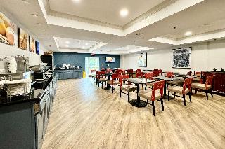 Comfort Suites East Brunswick - South River fotoÄŸrafÄ±