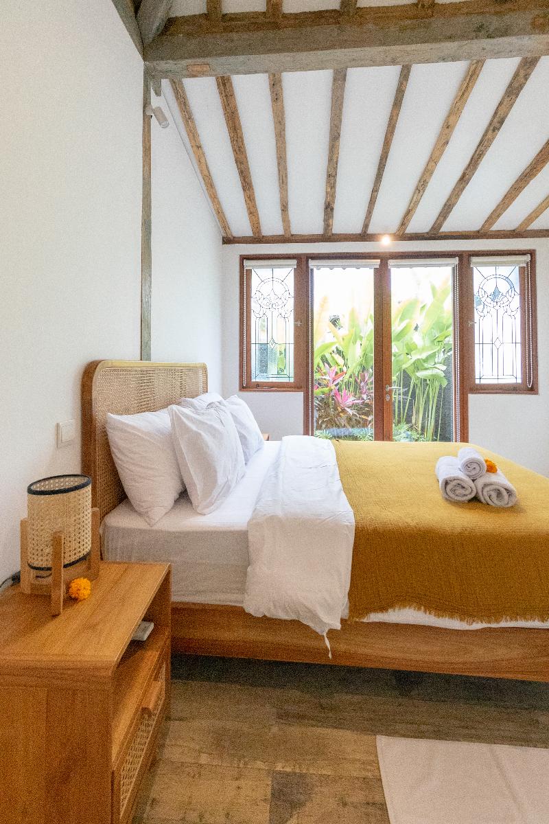 Singgah Di Ubud 1 By Zuzu - Oda