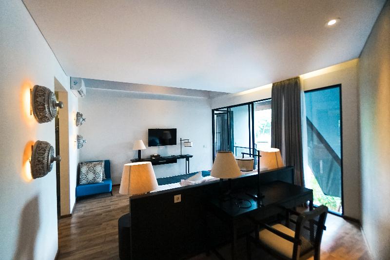 The Chloe Villa - Oda