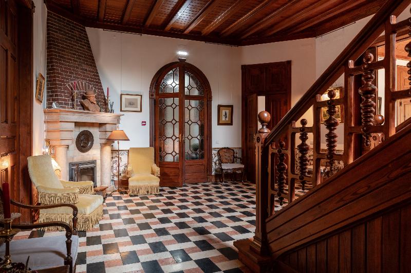 Chalet Ficalho - Lobi