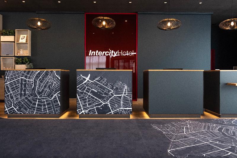 IntercityHotel Lübeck - Lobi