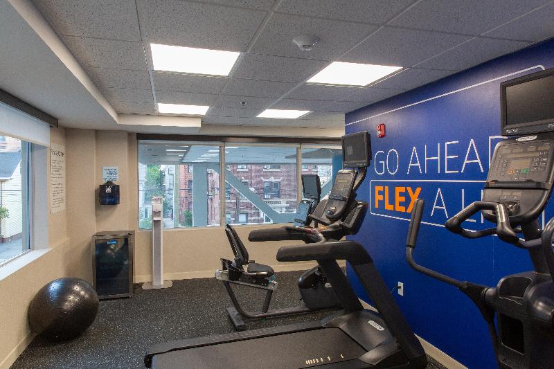 Holiday Inn Express New Rochelle - Aktivite