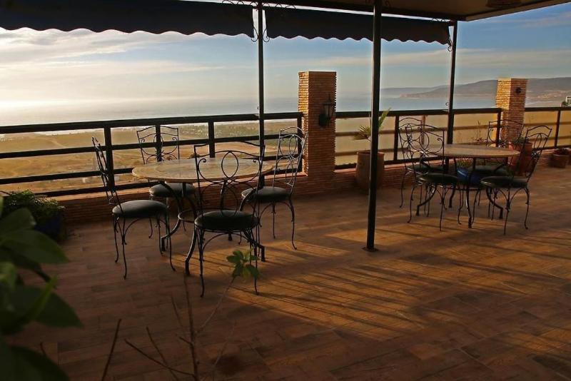 Riad Searenity - Genel
