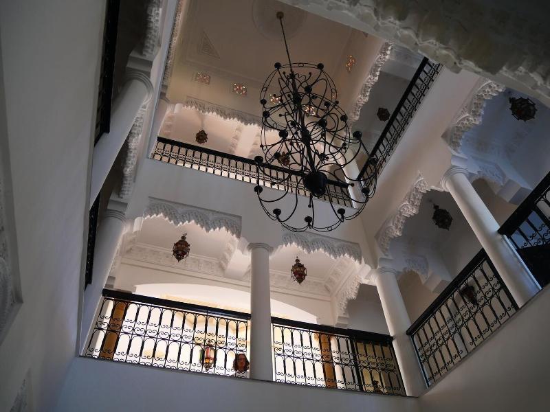 Riad Searenity - Genel