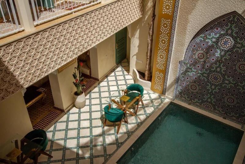 Riad Jalina - Genel