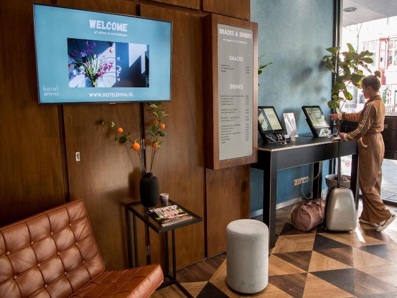 Hotel Emma Rotterdam - Lobi
