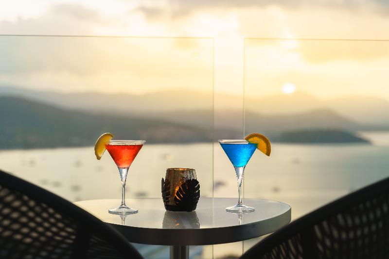 UniQue BoutiQue Resort - Bar