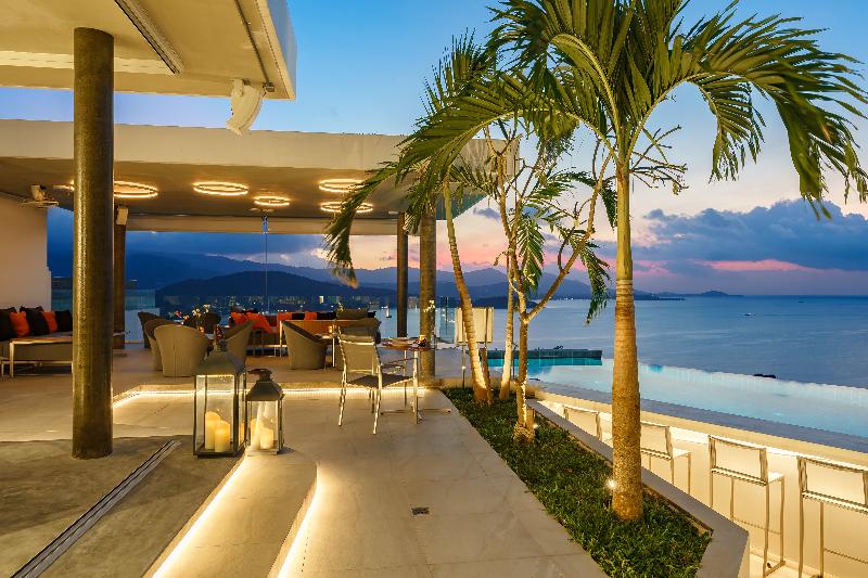 UniQue BoutiQue Resort - Restoran