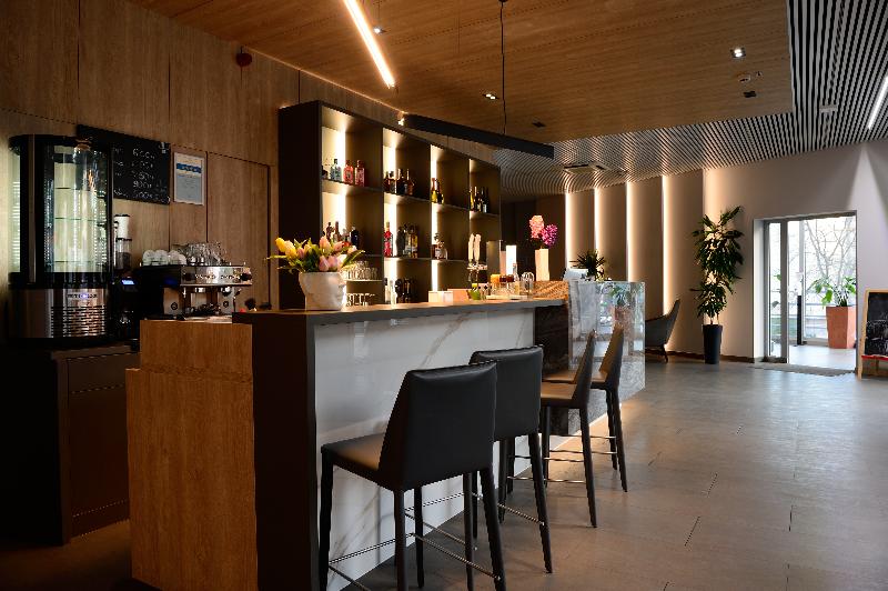 Premier Hotel Miskolc - Lobi