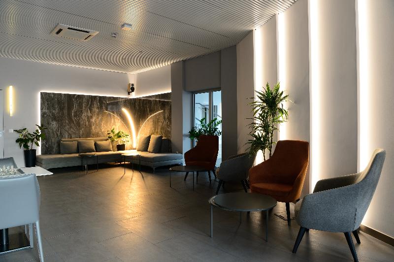 Premier Hotel Miskolc - Lobi