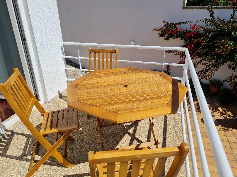 Coliving The VALLEY With Coworking Space Open 24-7 - Oda