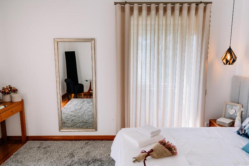 Coliving The VALLEY With Coworking Space Open 24-7 - Oda