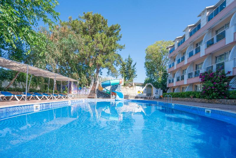 Aperion Beach  Hotel - Havuz