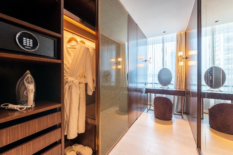 SILQ Hotel & Residence - Oda