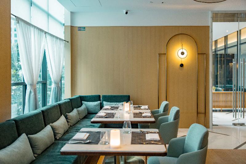 SILQ Hotel & Residence - Restoran