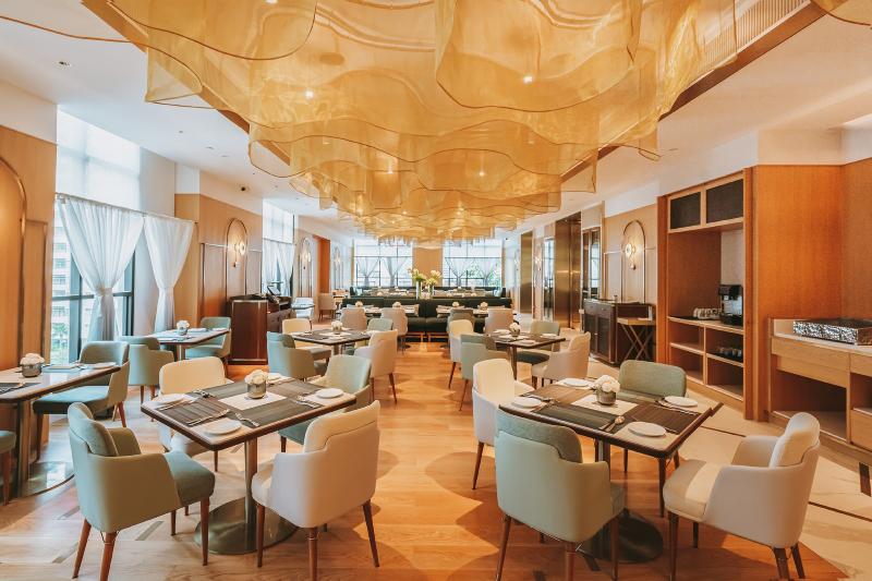 SILQ Hotel & Residence - Restoran