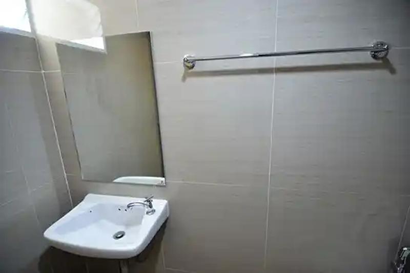 Station 203 Hotel - Oda