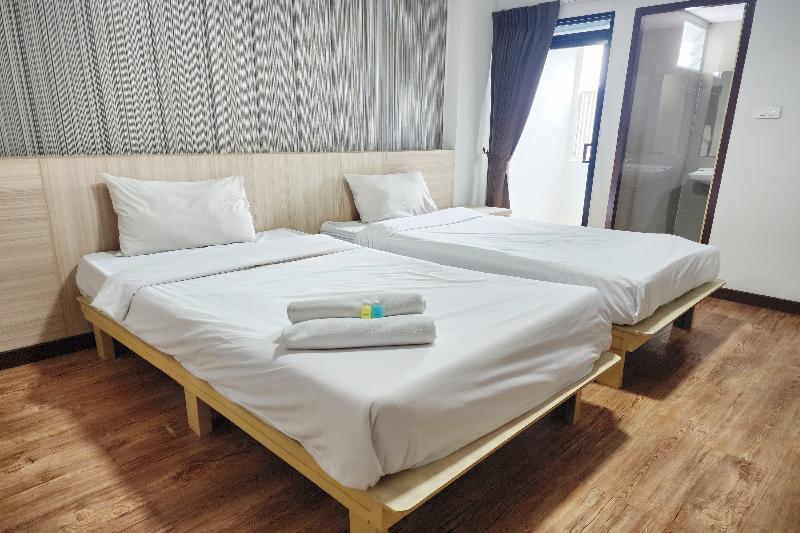 Station 203 Hotel - Oda