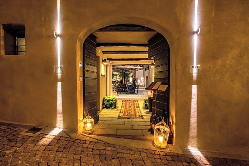Uve Rooms Wine Bar - Genel
