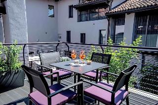 Uve Rooms Wine Bar fotoÄŸrafÄ±