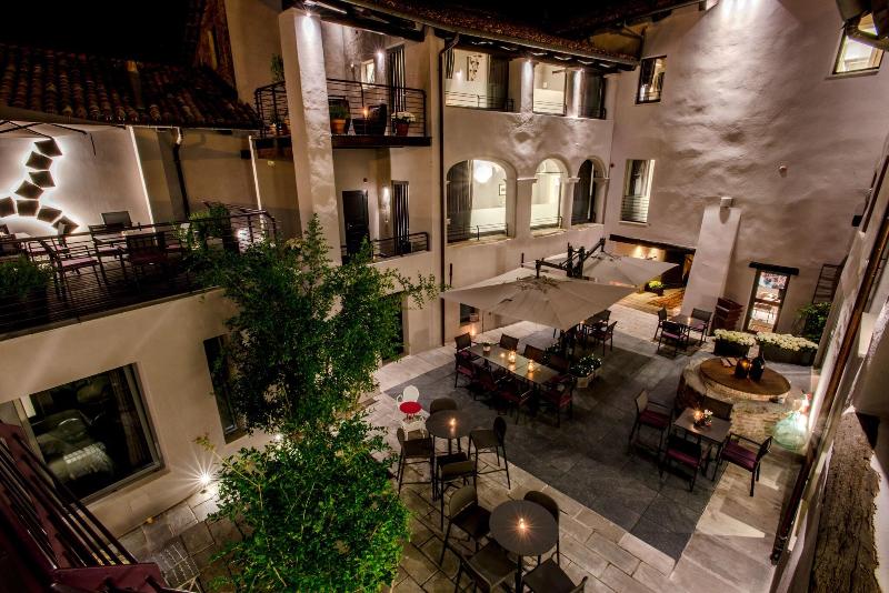 Uve Rooms Wine Bar - Genel