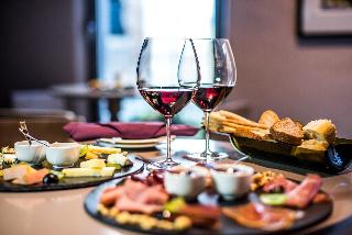 Uve Rooms Wine Bar fotoÄŸrafÄ±