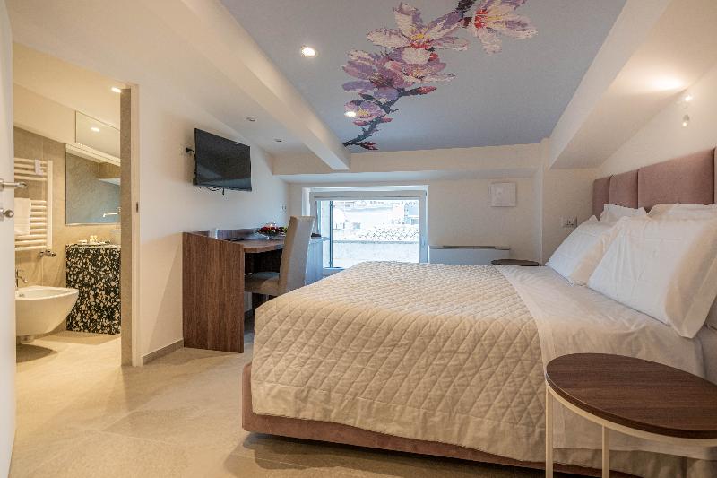 Profumi Di Primavera Luxury Guest House - Oda