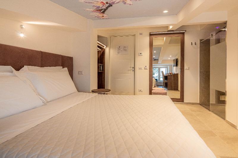 Profumi Di Primavera Luxury Guest House - Oda