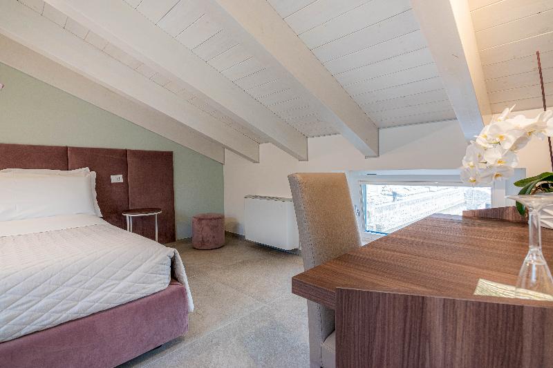 Profumi Di Primavera Luxury Guest House - Oda