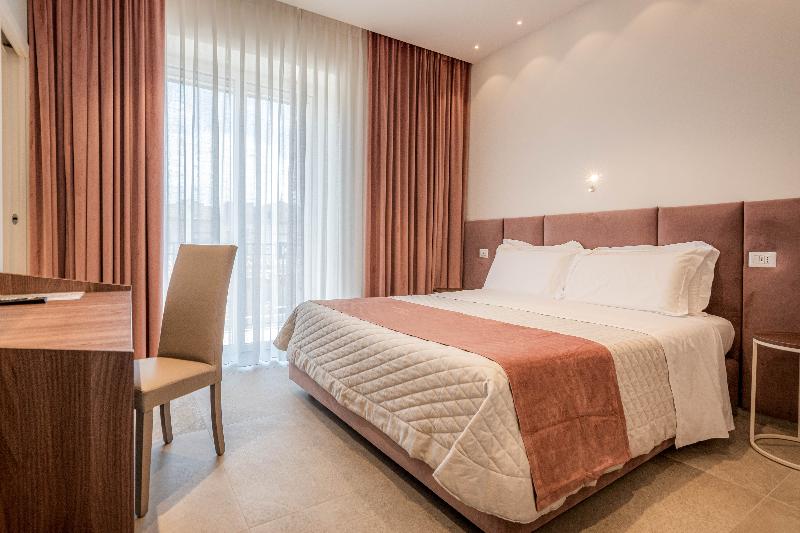 Profumi Di Primavera Luxury Guest House - Oda