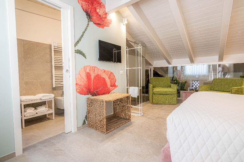 Profumi Di Primavera Luxury Guest House - Oda