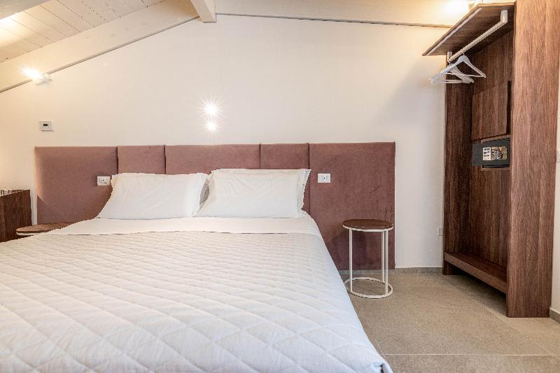Profumi Di Primavera Luxury Guest House - Oda