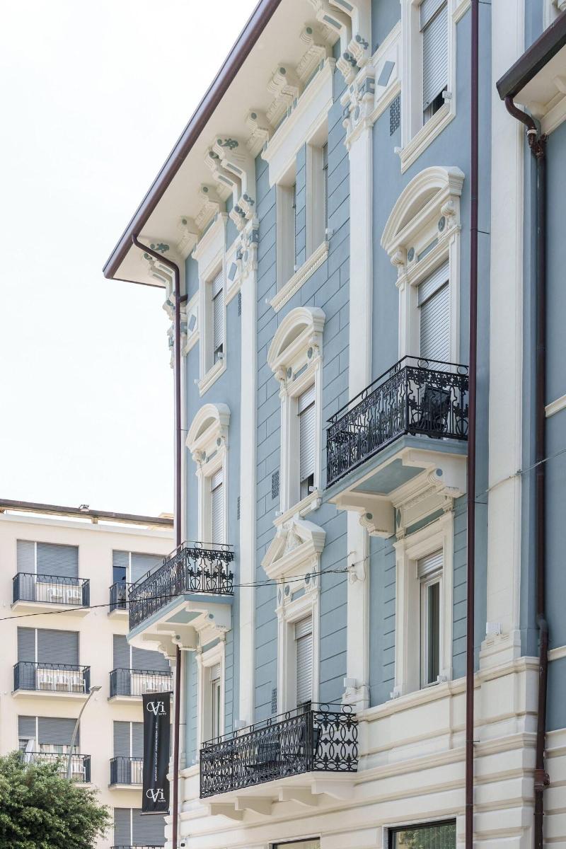 Vi Suites - Lobi