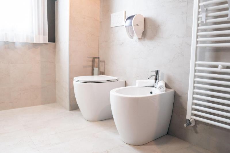 K Modern Hotel - Teras