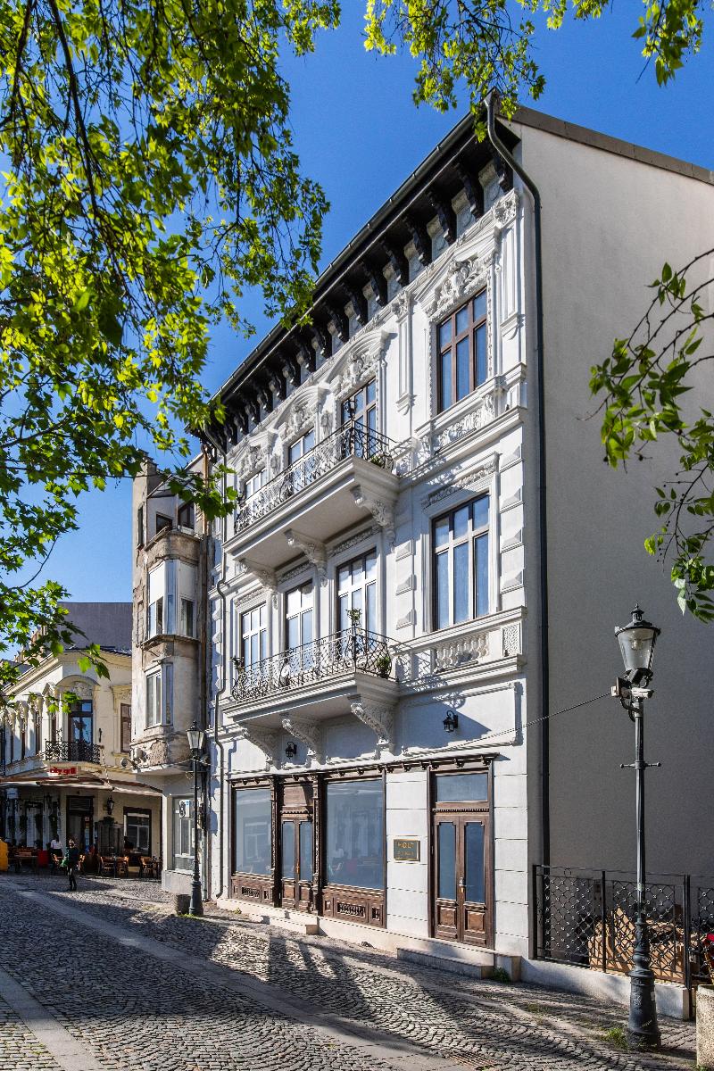 Holt Old Town - Genel