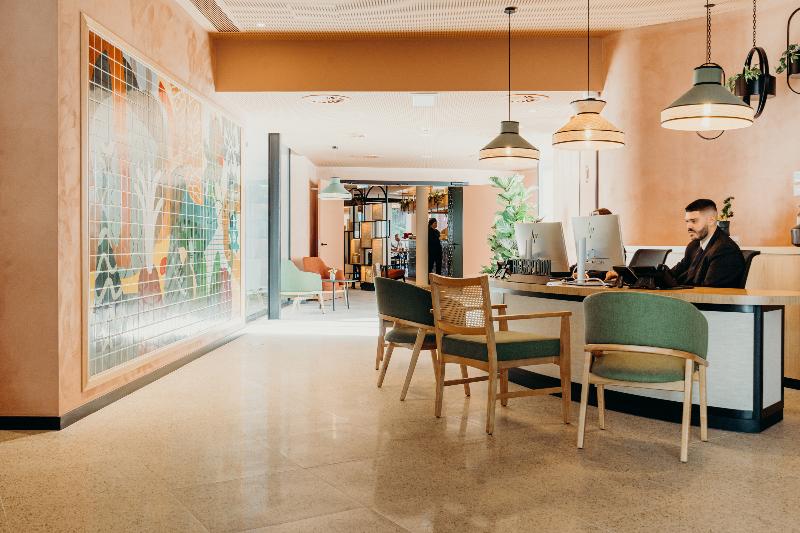 The Editory Garden Baixa Porto Hotel - Lobi
