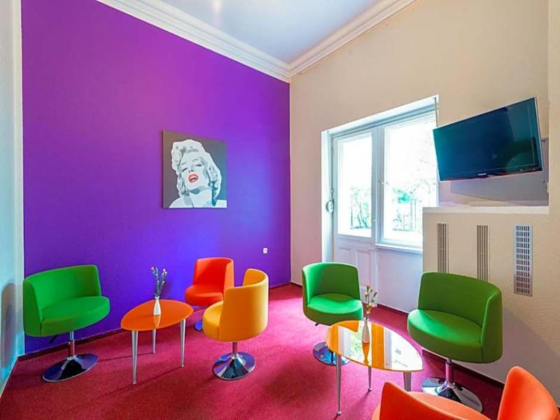 W22 Hotel - Genel