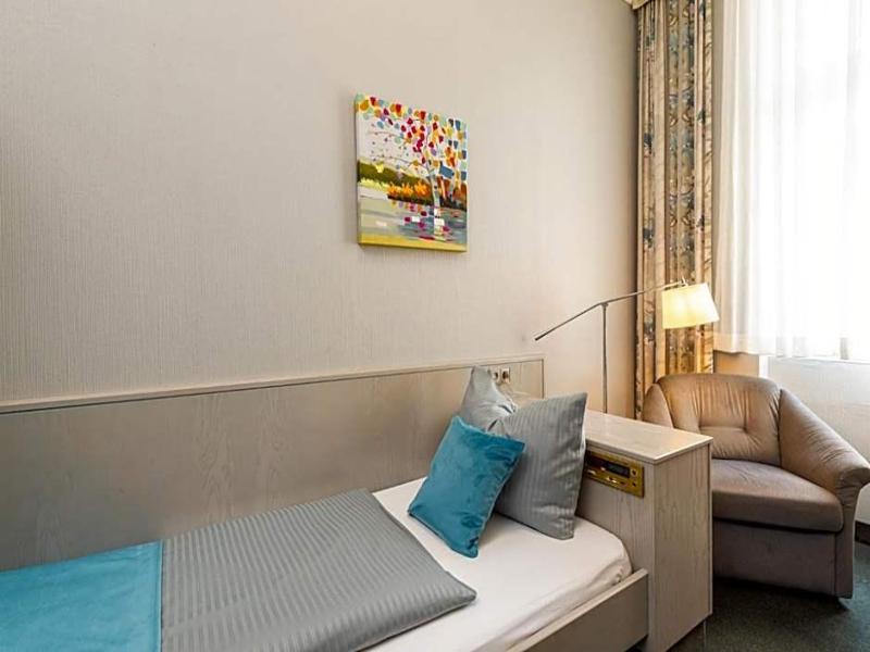 W22 Hotel - Genel