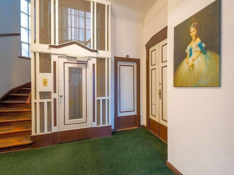 W22 Hotel - Genel