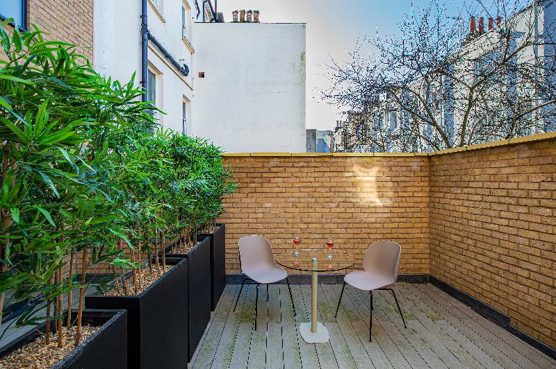 Q Square by Supercity Aparthotels - Oda