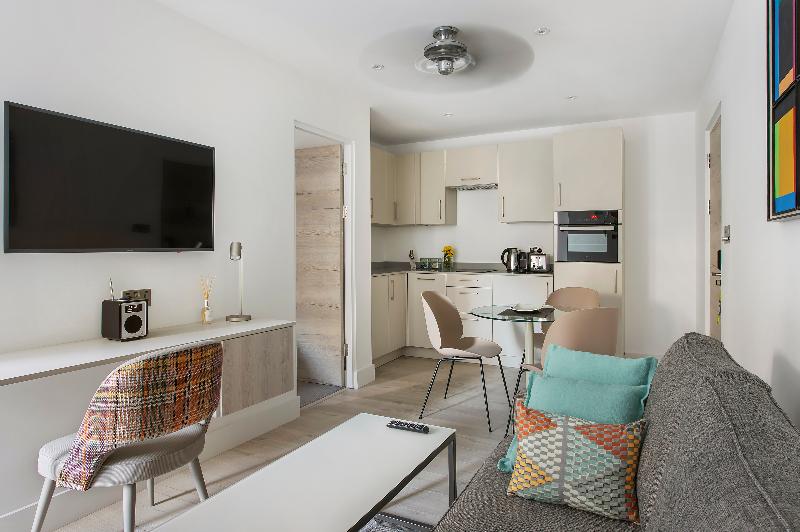 Q Square by Supercity Aparthotels - Oda