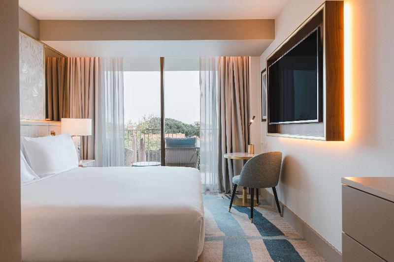 Legacy Hotel Cascais, Curio Collection By Hilton - Oda