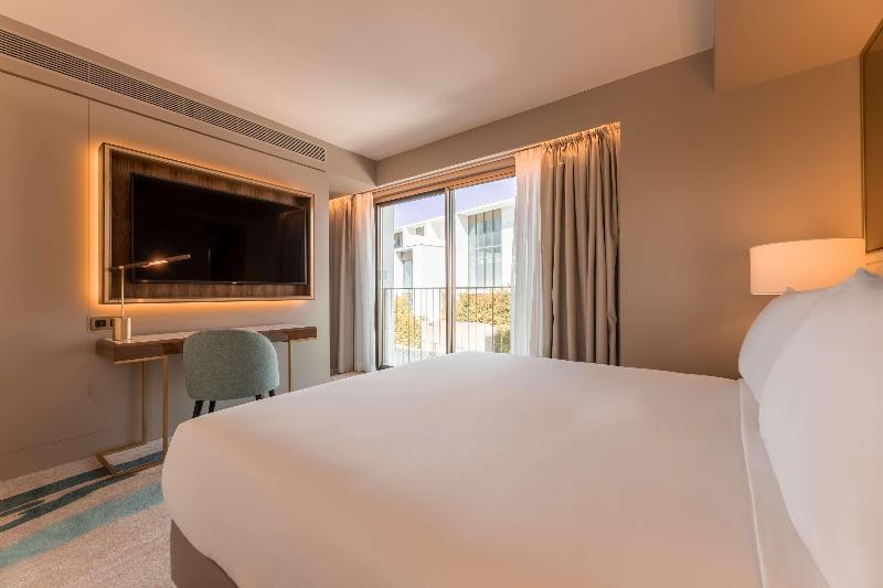 Legacy Hotel Cascais, Curio Collection By Hilton - Oda