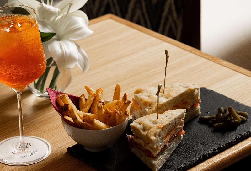 Legacy Hotel Cascais, Curio Collection By Hilton - Restoran