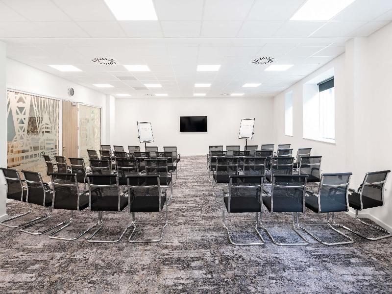 Mercure Newport - Genel