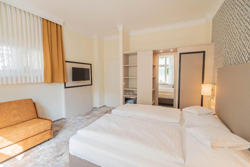 Hotel Villa Am Kurpark - Oda