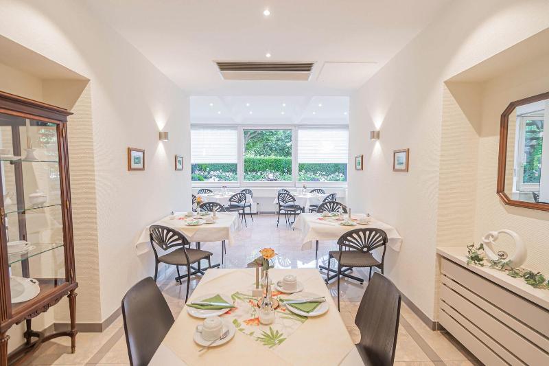Hotel Villa Am Kurpark - Restoran