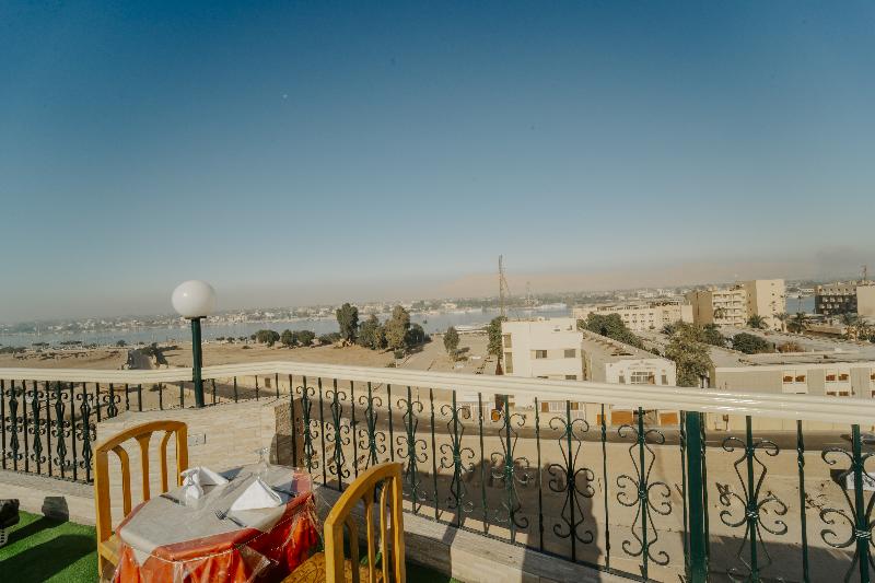 Queens Valley Hotel Luxor - Teras