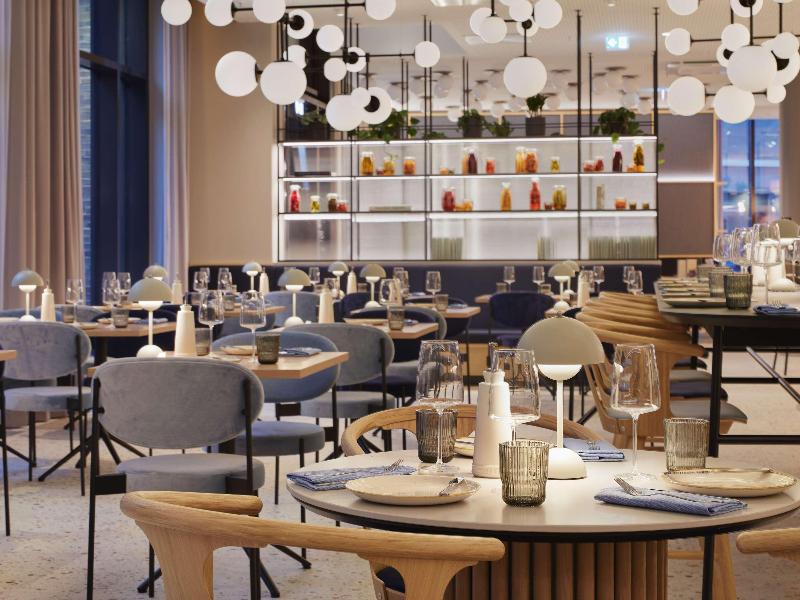 Novotel Hamburg Central Station - Restoran