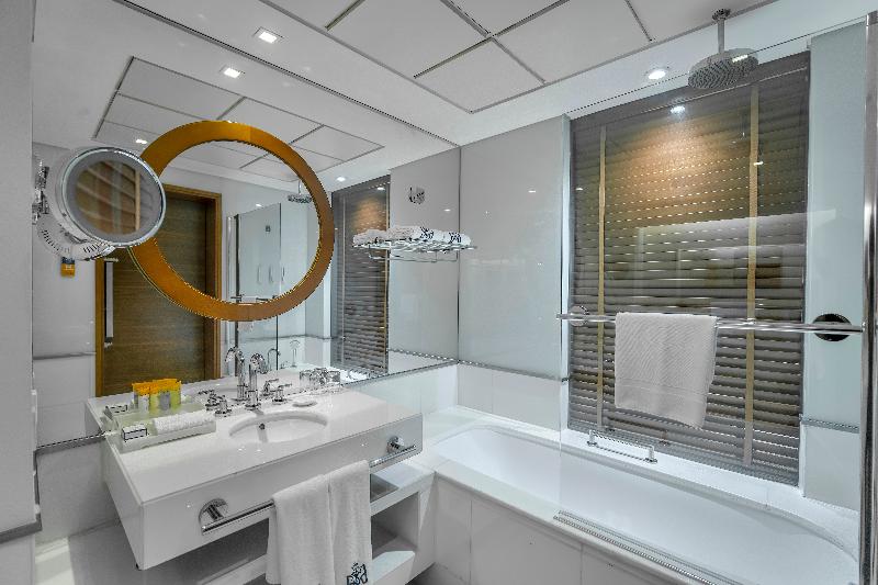 Majestic Premier Hotel Bur Dubai - Oda
